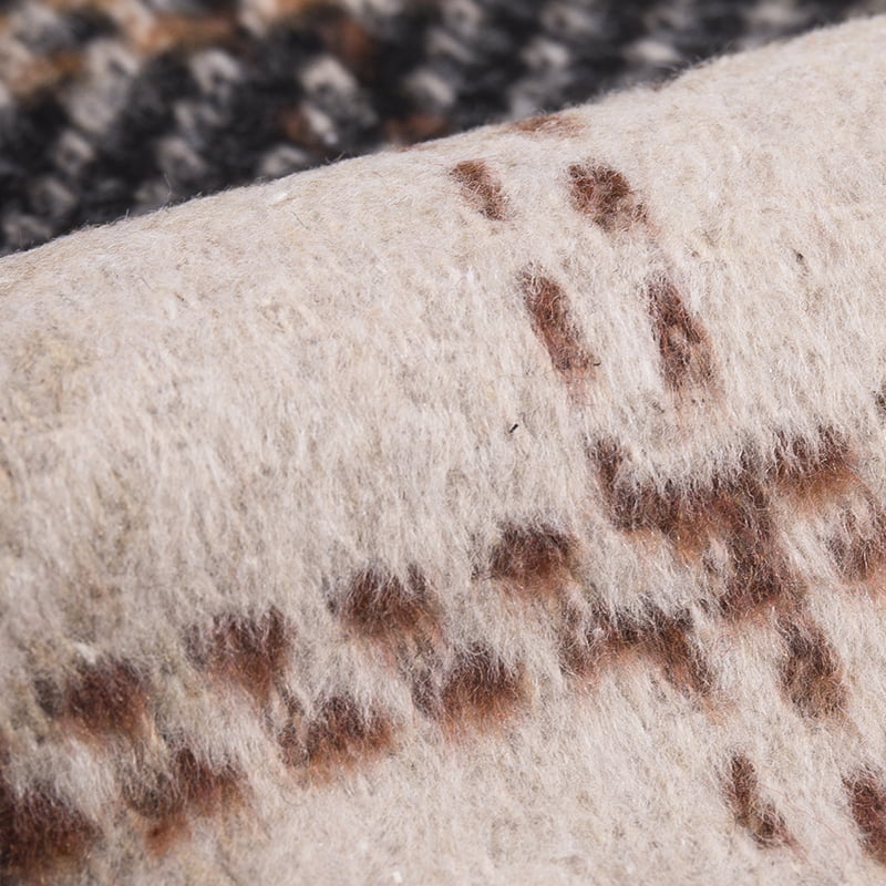 فرشاة بنية منقوشة ثقيلة الوزن من قماش التويد 3546